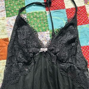 Elegant Black Lace Sleepwear